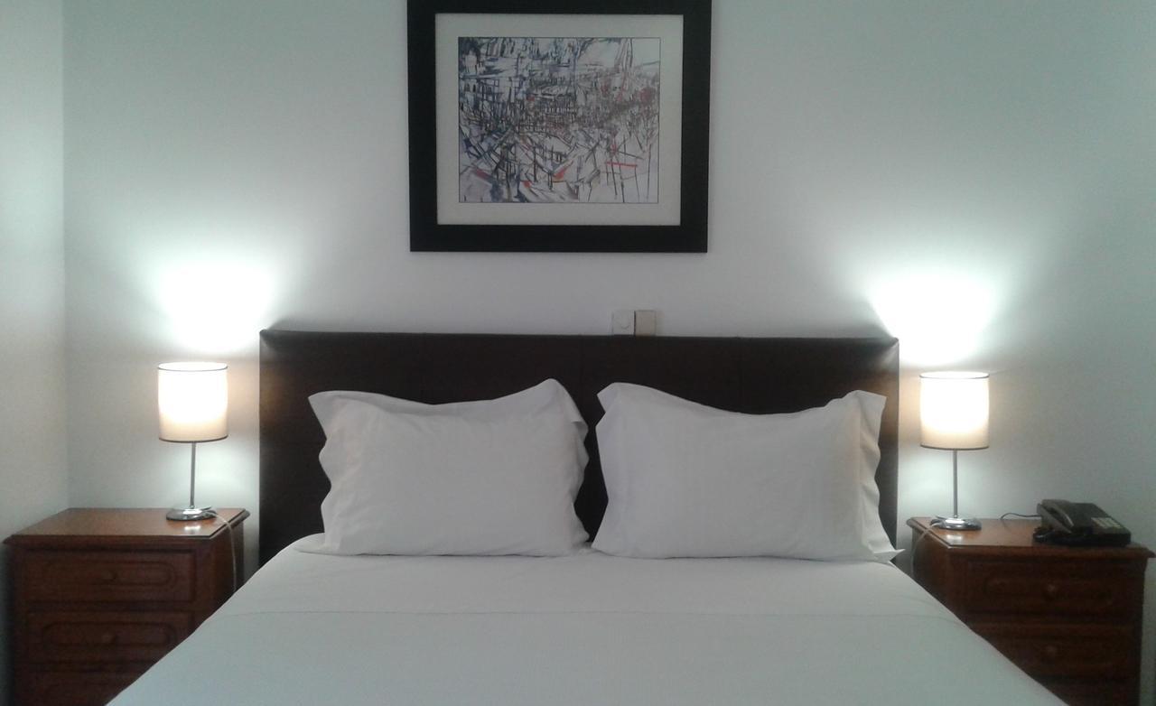 Hotel Tic Tac Bragança Buitenkant foto